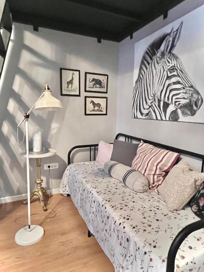 Central Dainty - Boutique Apartment In Zagreb City Centre Екстериор снимка