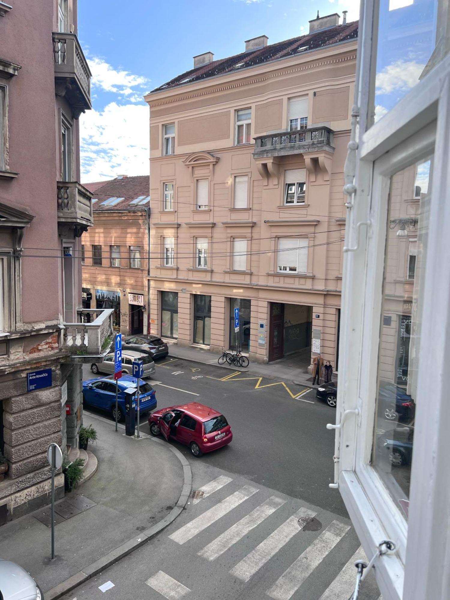 Central Dainty - Boutique Apartment In Zagreb City Centre Екстериор снимка